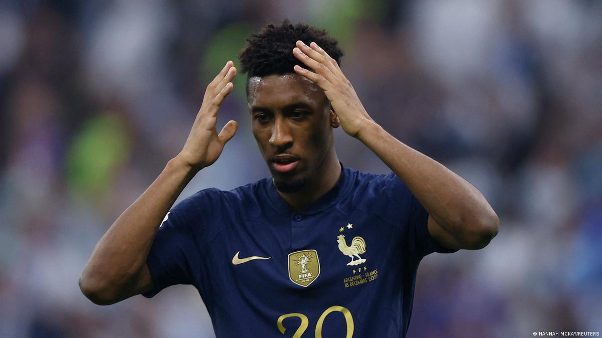 Coman deixou a seleção francesa devido ao nascimento de seu filho