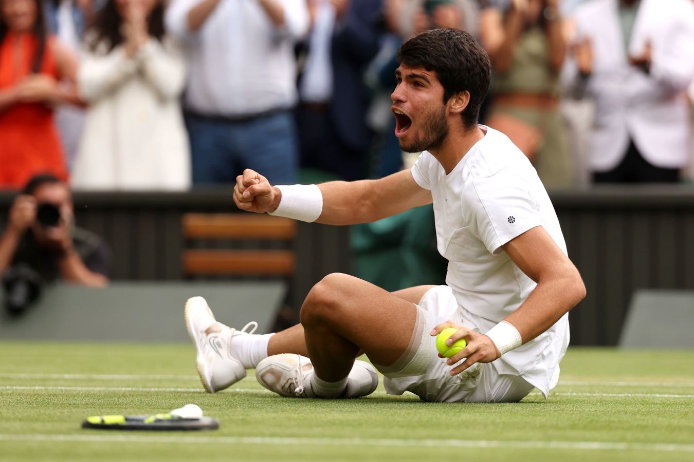 Carlos Alcaraz repete o feito notável de Borg, Becker e Nadal em Wimbledon