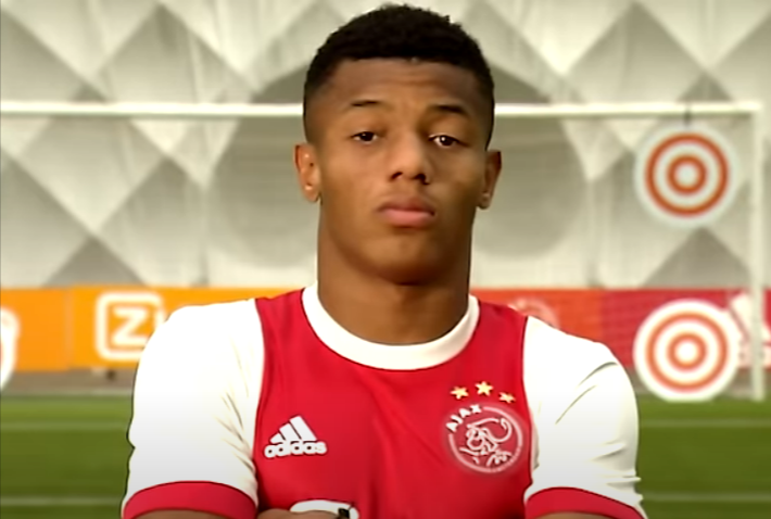 Treinador do Benfica revela que David Neres expressou o desejo de deixar o clube