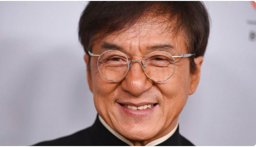 Jackie Chan participará do revezamento da tocha paralímpica de 2024