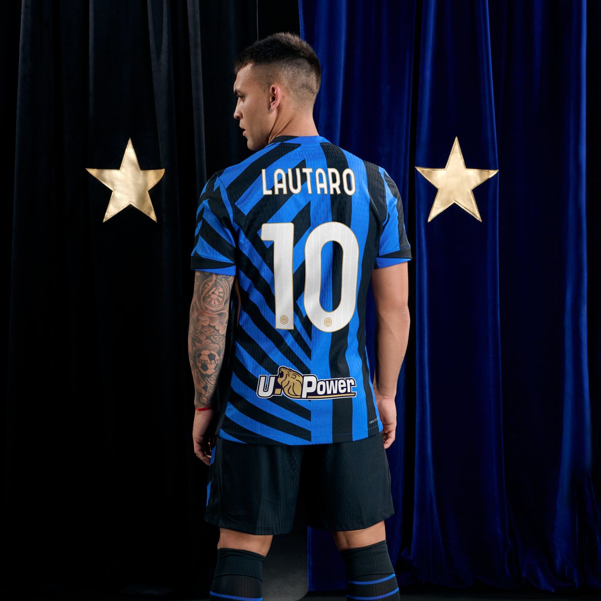 Inter apresenta camisa para a temporada 2024/2025