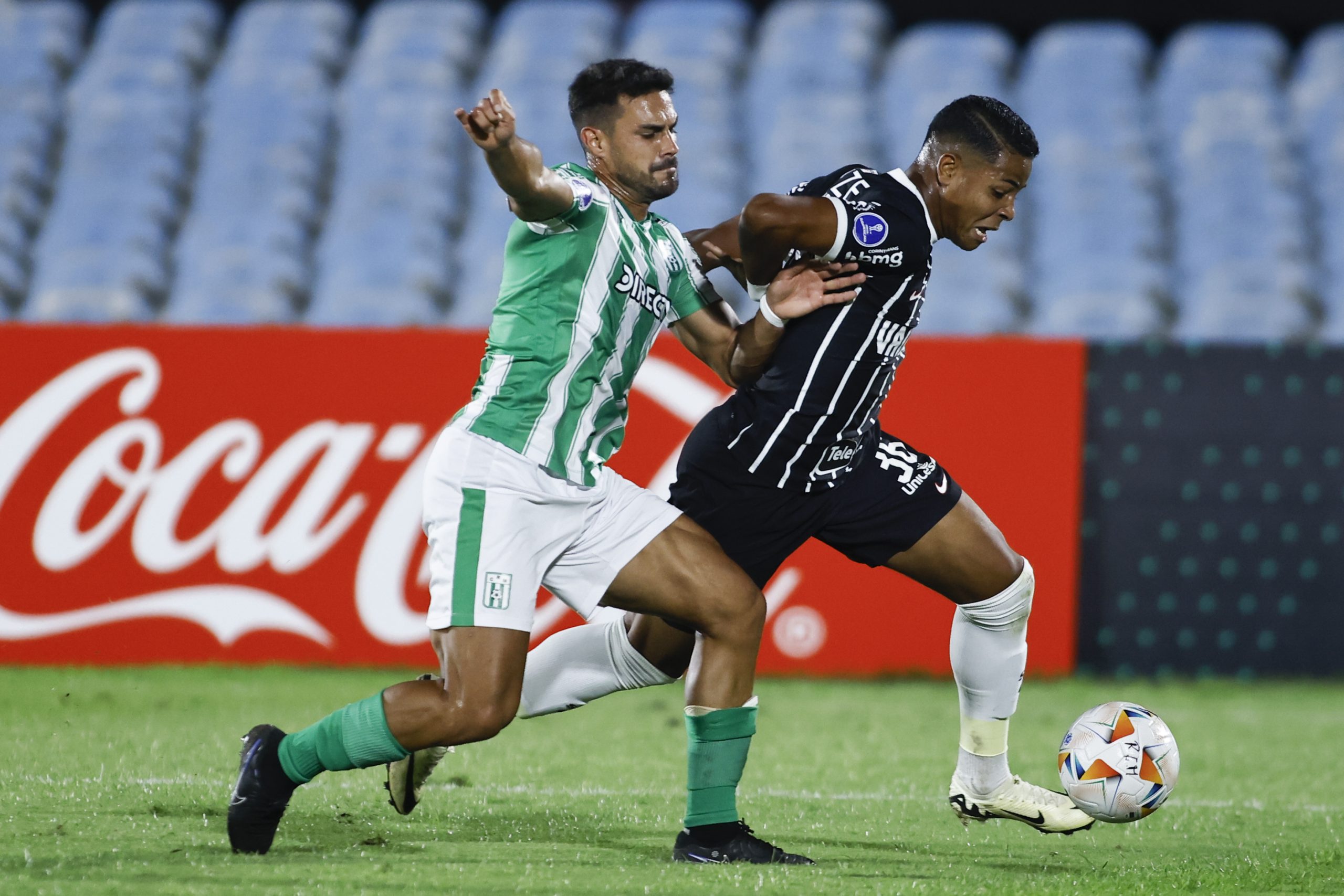 Corinthians x Racing-URU: Palpites, escalações e onde assistir - Copa Sul-Americana - 28/05/2024