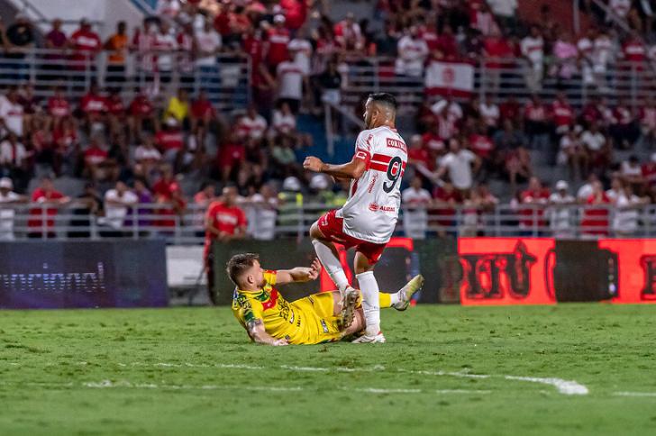 CRB x Coritiba: palpites, onde assistir e escalações - 13/07/2024