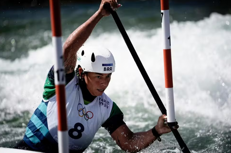 Ana Sátila e Pepê avançam às semifinais da canoagem slalom nas Olimpíadas de Paris