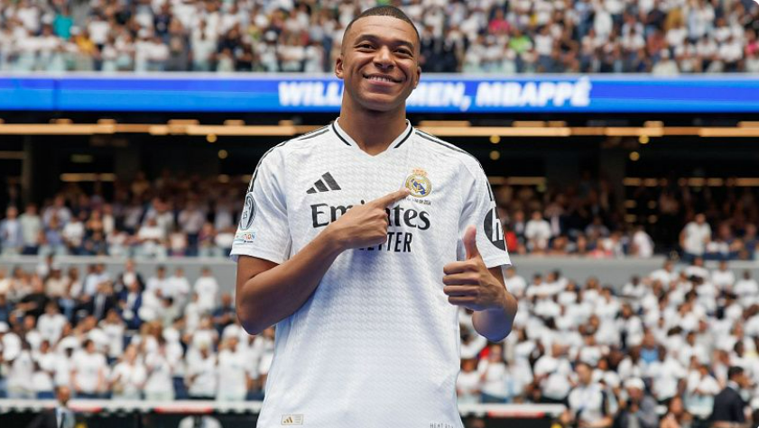 Cristiano Ronaldo acredita que Mbappe sentirá mais pressão no Real Madrid em comparação ao PSG