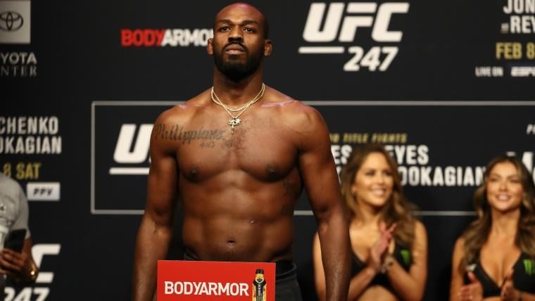 Jones Does Not Rule Out Fighting Pereira After Miocic