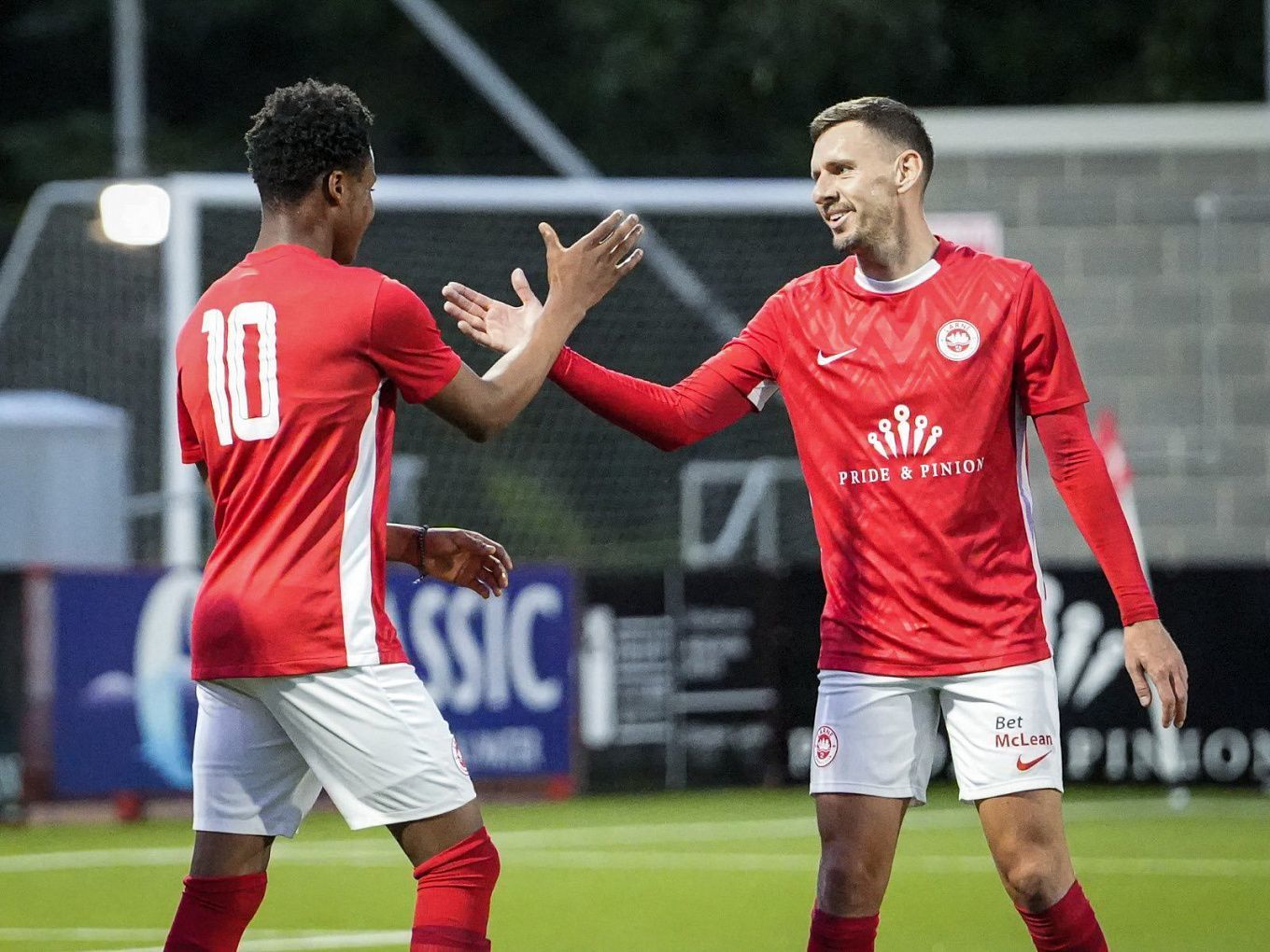 Larne FC vs Cliftonville FC Prediction, Betting Tips & Odds | 01 DECEMBER 2024