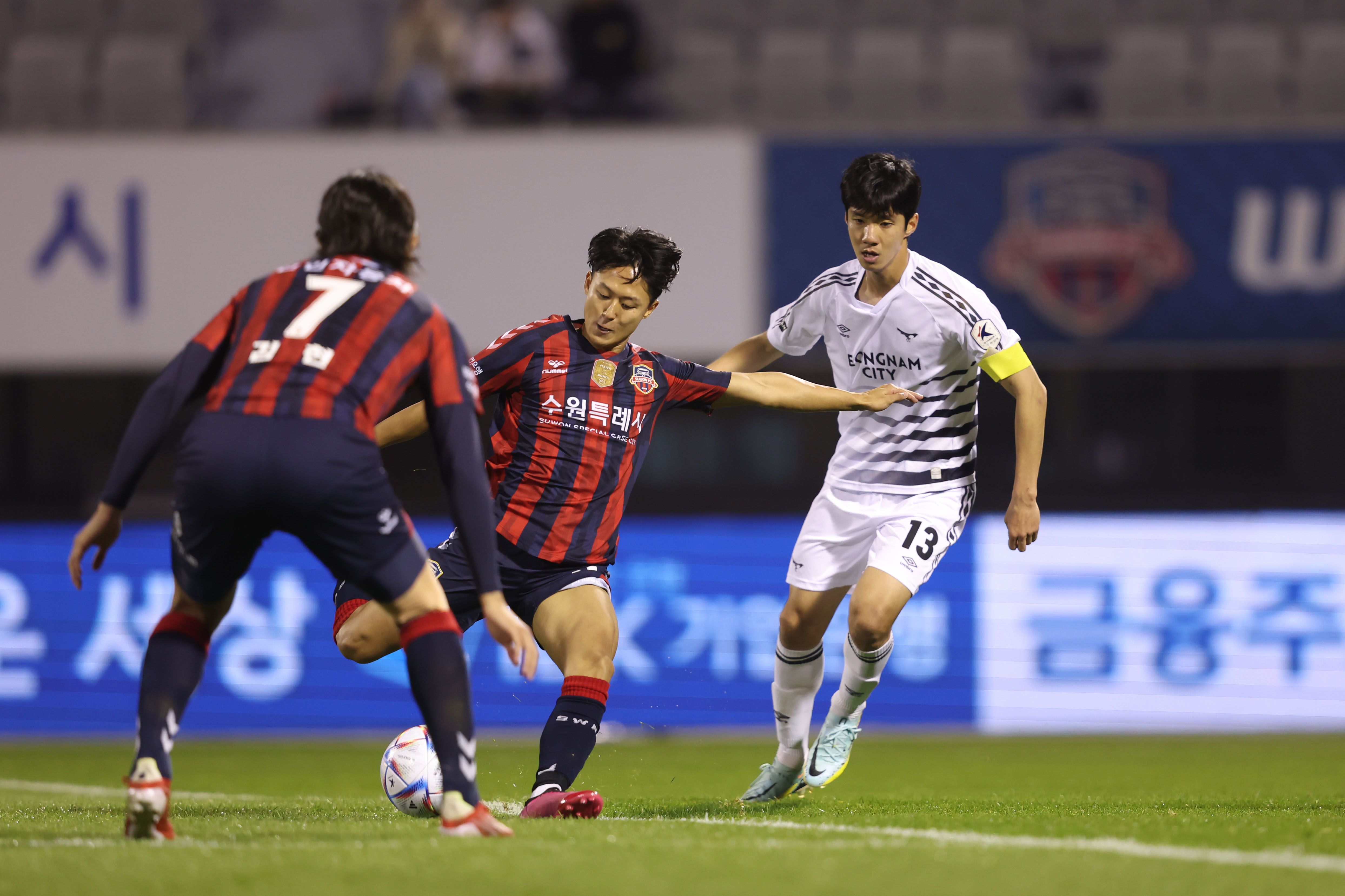 Suwon FC vs FC Seoul Prediction, Betting Tips & Odds | 26 OCTOBER 2024