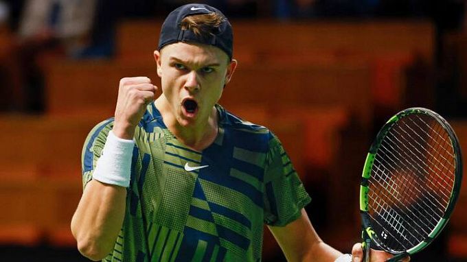 Ugo Humbert vs Holger Rune Pronóstico, Apuestas y Cuotas | 19 de enero de 2023