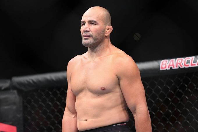 Dana White says Teixeira will get a title fight next