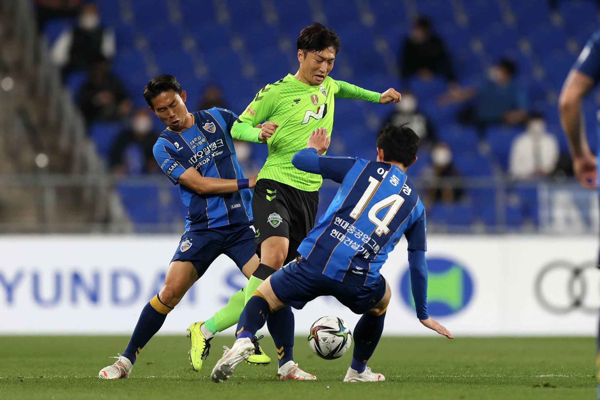 Ulsan Hyundai vs Jeonbuk Motors Hyundai Prediction, Betting Tips & Odds | 02 DECEMBER, 2023