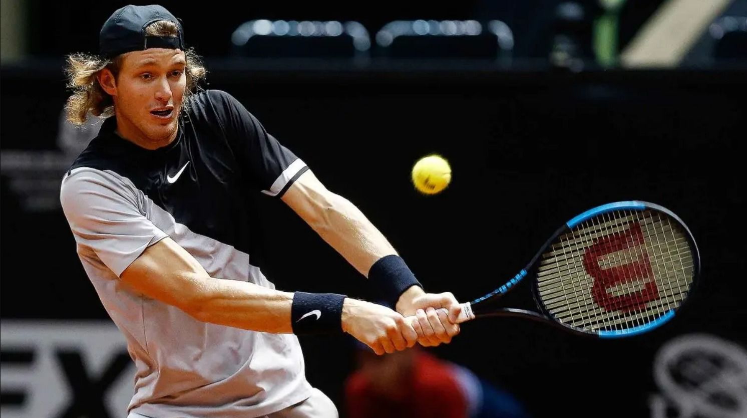 Stefanos Tsitsipas vs Nicolas Jarry Prediction, Betting Tips & Oddsmakers │2 JANUARY , 2024