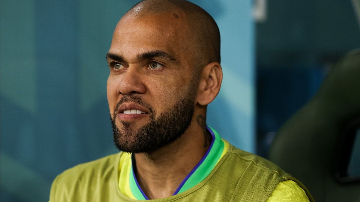 Representatives Of Dani Alves Refute Rumors About His Suicide