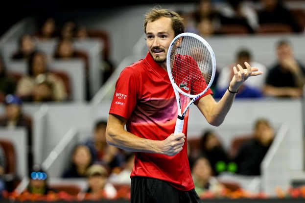 Daniil Medvedev vs Taylor Fritz Prediction, Betting Tips and Odds | 10 November 2024