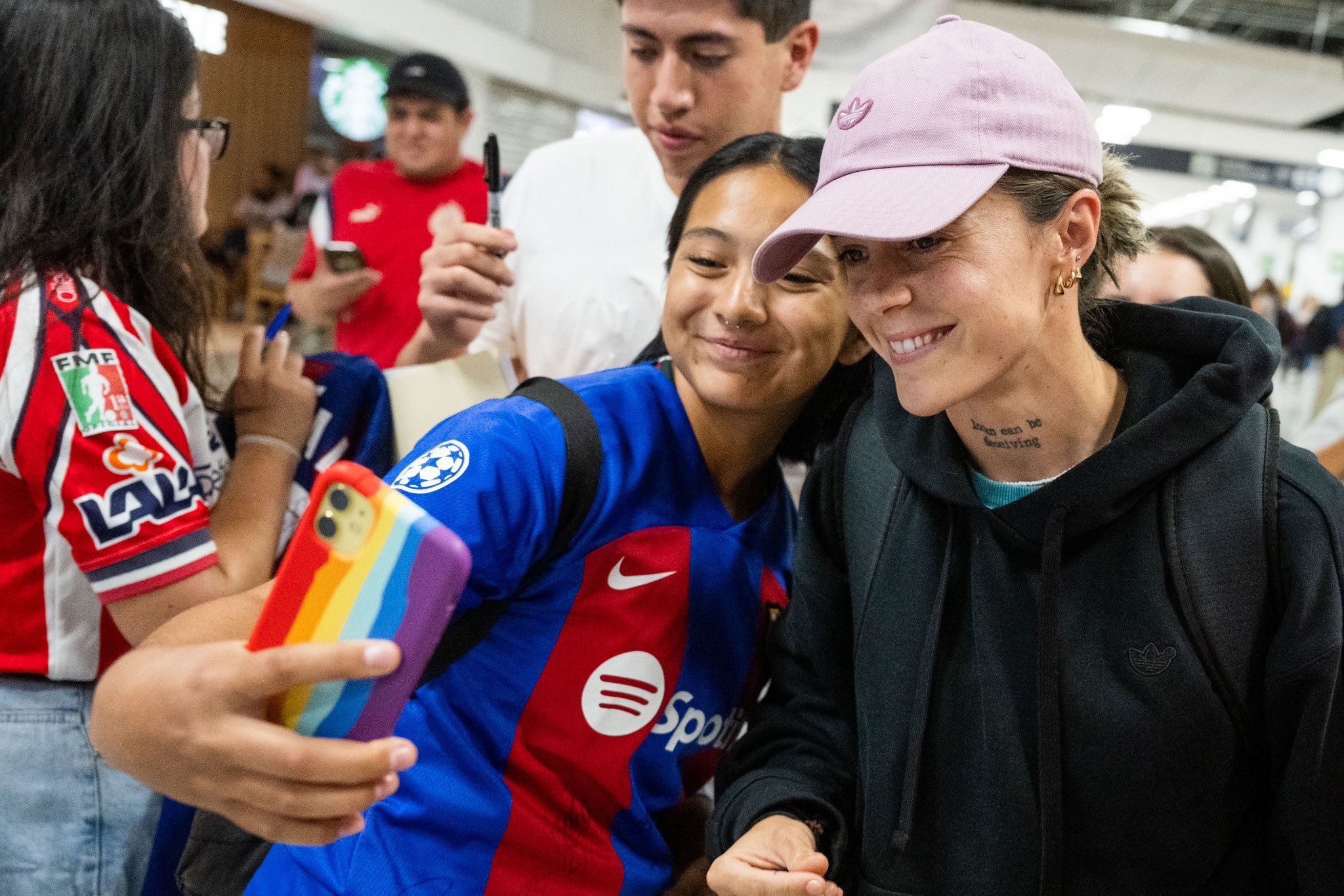 FC Barcelona Femenil vive la intensidad de los aficionados mexicanos