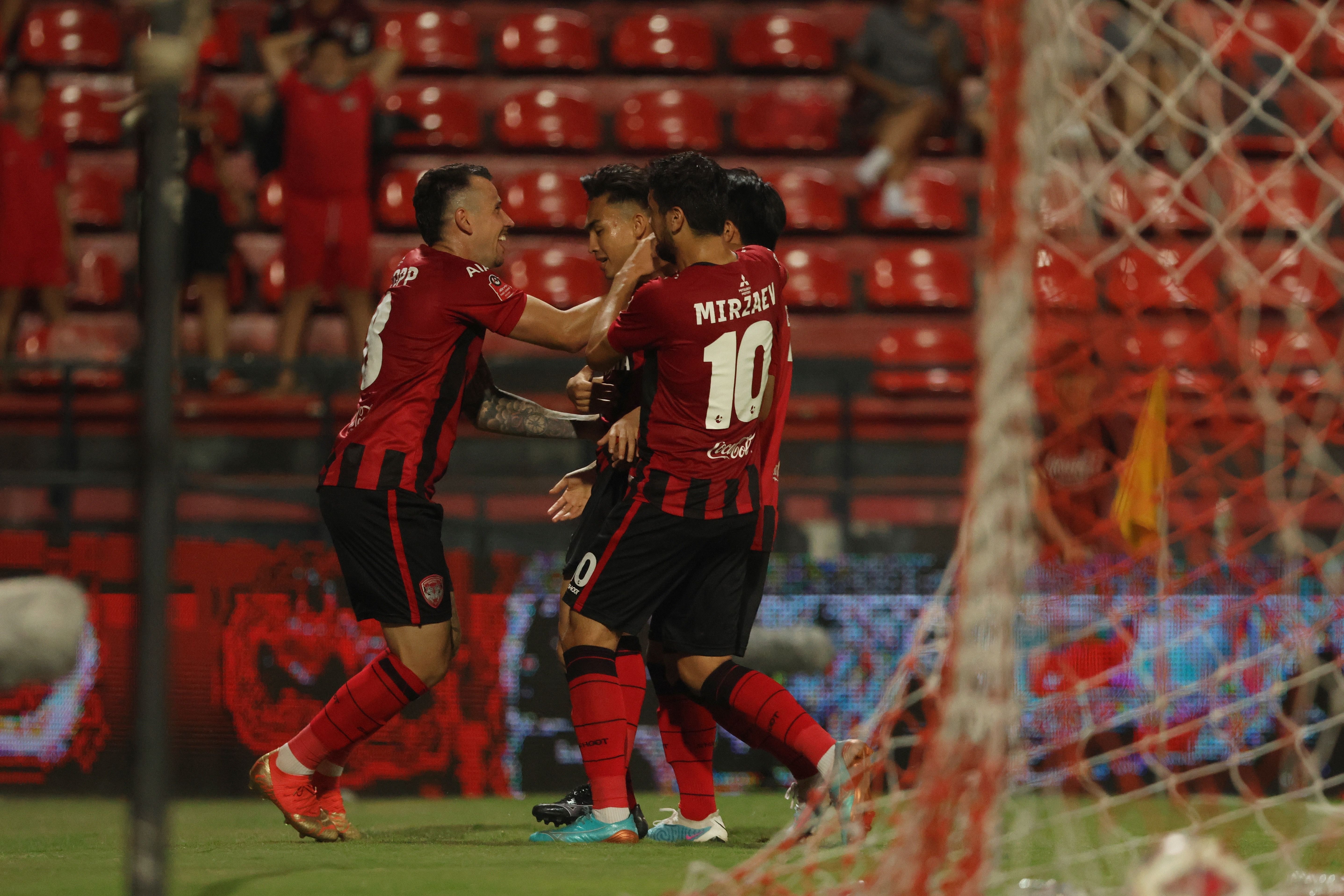 Muangthong United vs Nakhon Pathom Prediction, Betting Tips & Odds | 23 SEPTEMBER, 2023