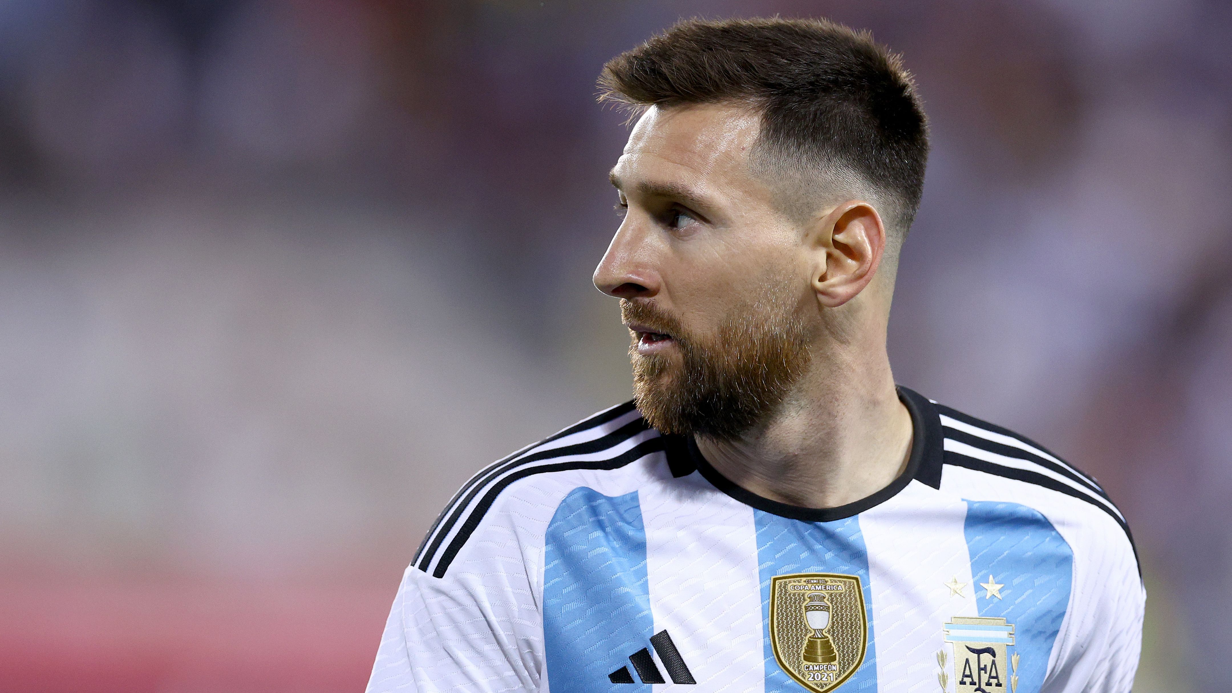 Washington Capitals captain Ovechkin comments on Messi's victory at 2022 World Cup in Qatar