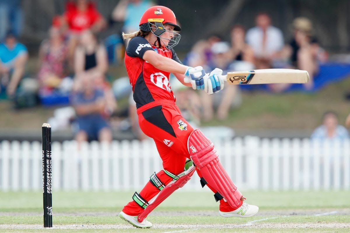 WBBL: Renegades take on Hurricanes to open season