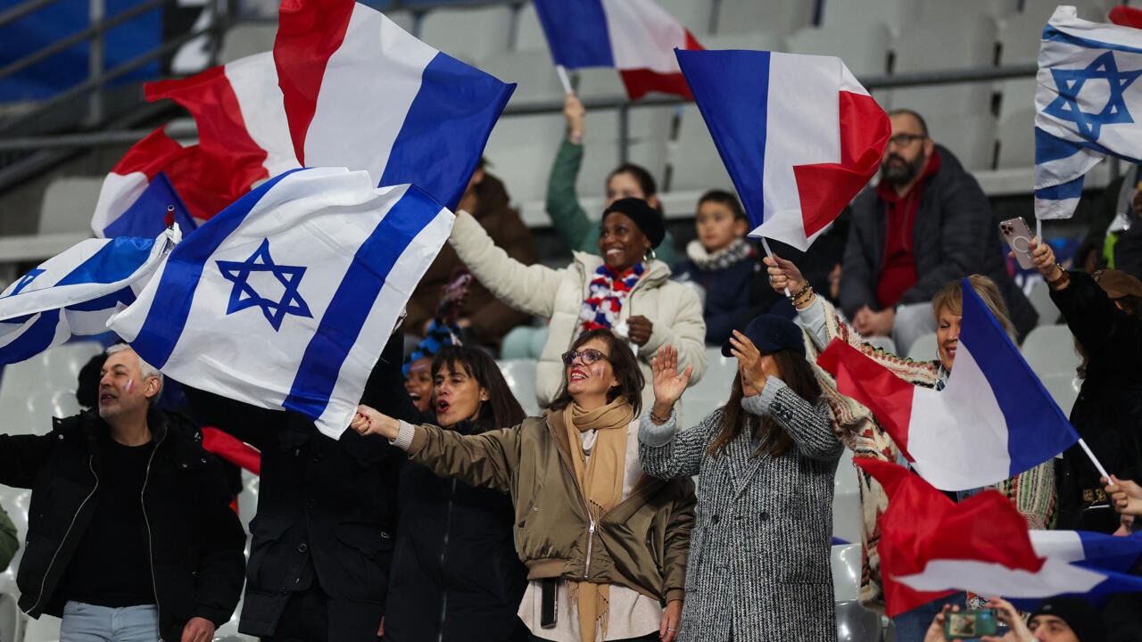 French Fans Boo Israeli Anthem and Start a Brawl at Match