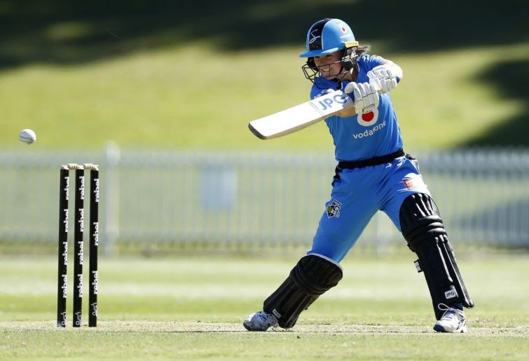 WBBL: Mack and Tahlia drive Strikers' effort