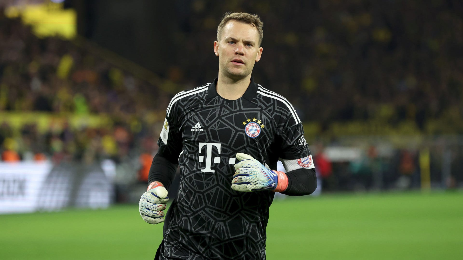 Bild: Neuer Can Return To Bayern Only In 2024