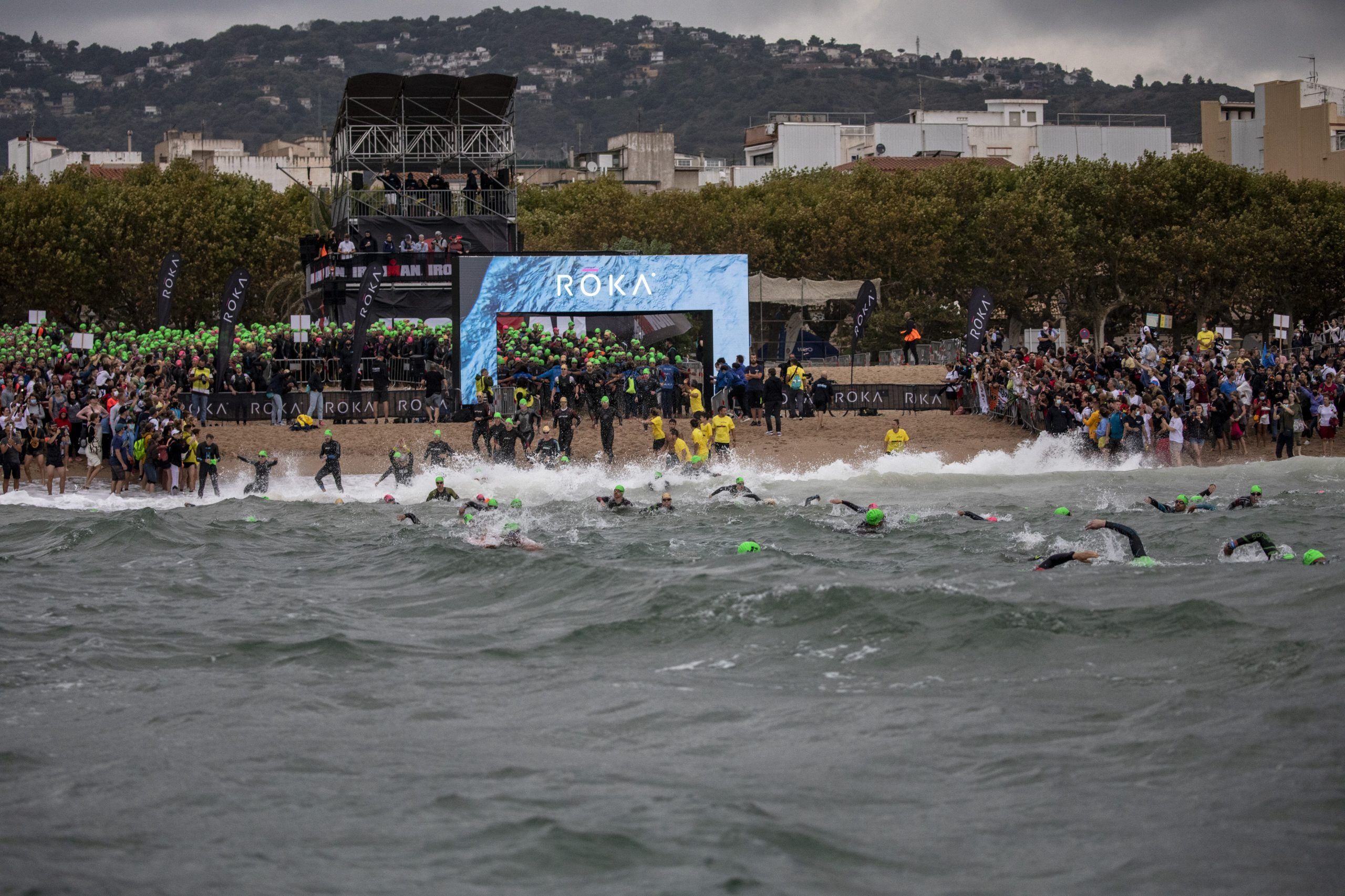 Russian Athlete Drowns During Triathlon Competition in Barcelona