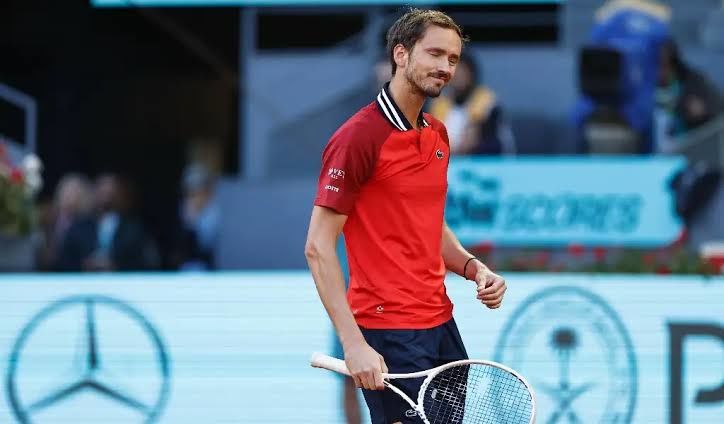 Alexandre Muller vs Daniil Medvedev, Betting Tips and Odds | 03 JUly 2024