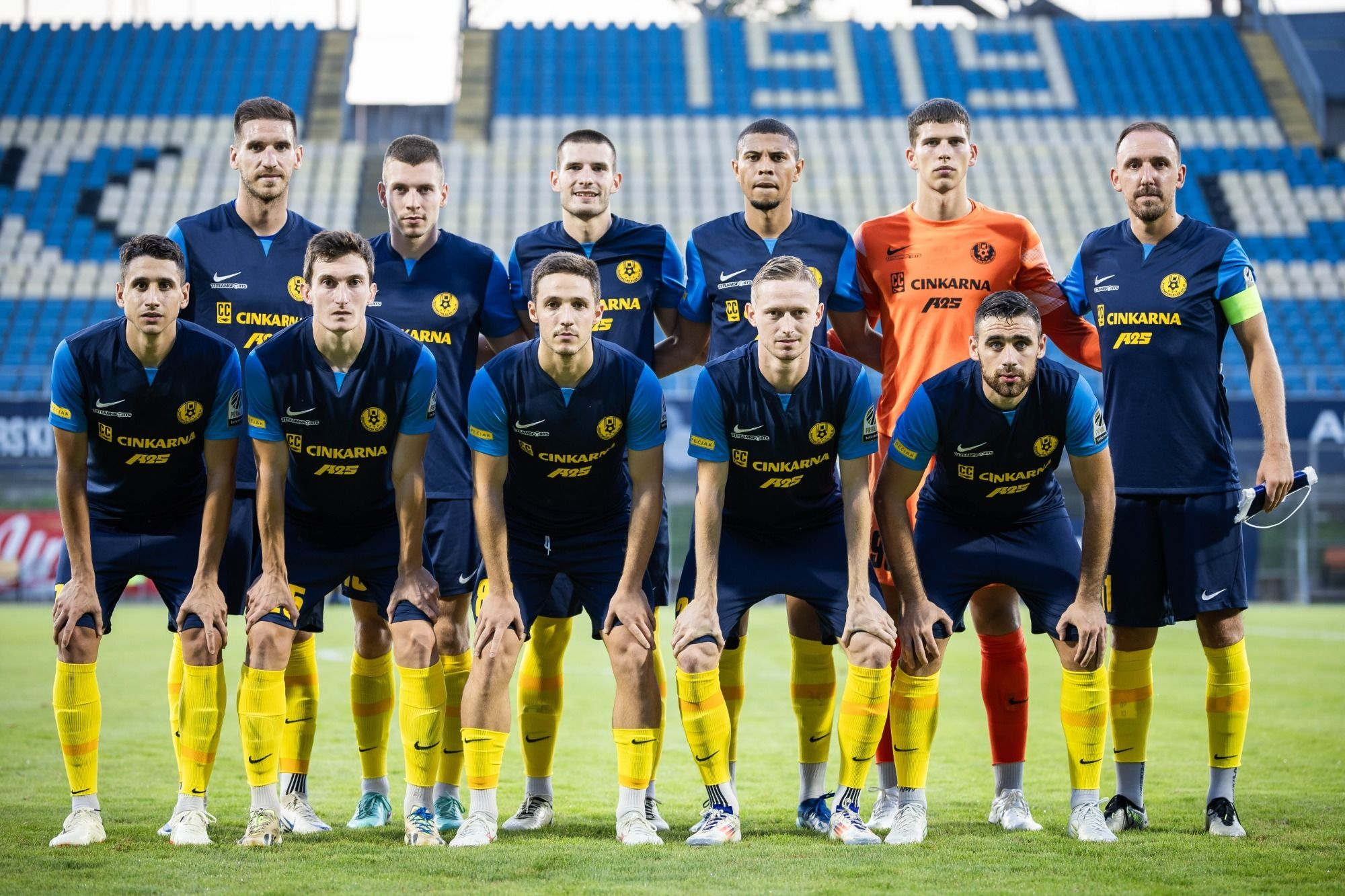 NK Celje vs NK Domzale Prediction, Betting Tips & Odds │07 DECEMBER, 2024