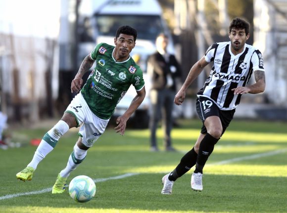 Montevideo Wanderers vs Plaza Colonia Prediction, Betting Tips & Odds │17 OCTOBER, 2022