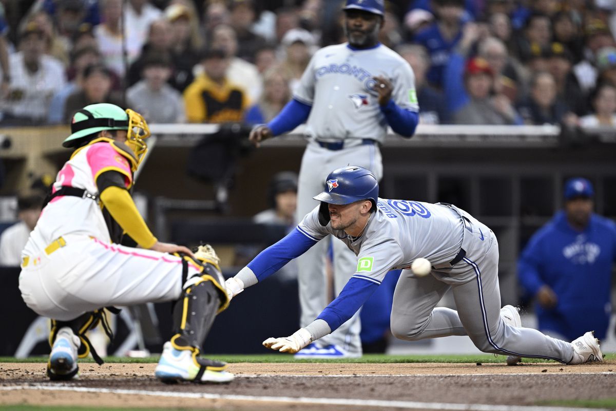 San Diego Padres vs Toronto Blue Jays Prediction, Betting Tips & Odds | 21 APRIL 2024