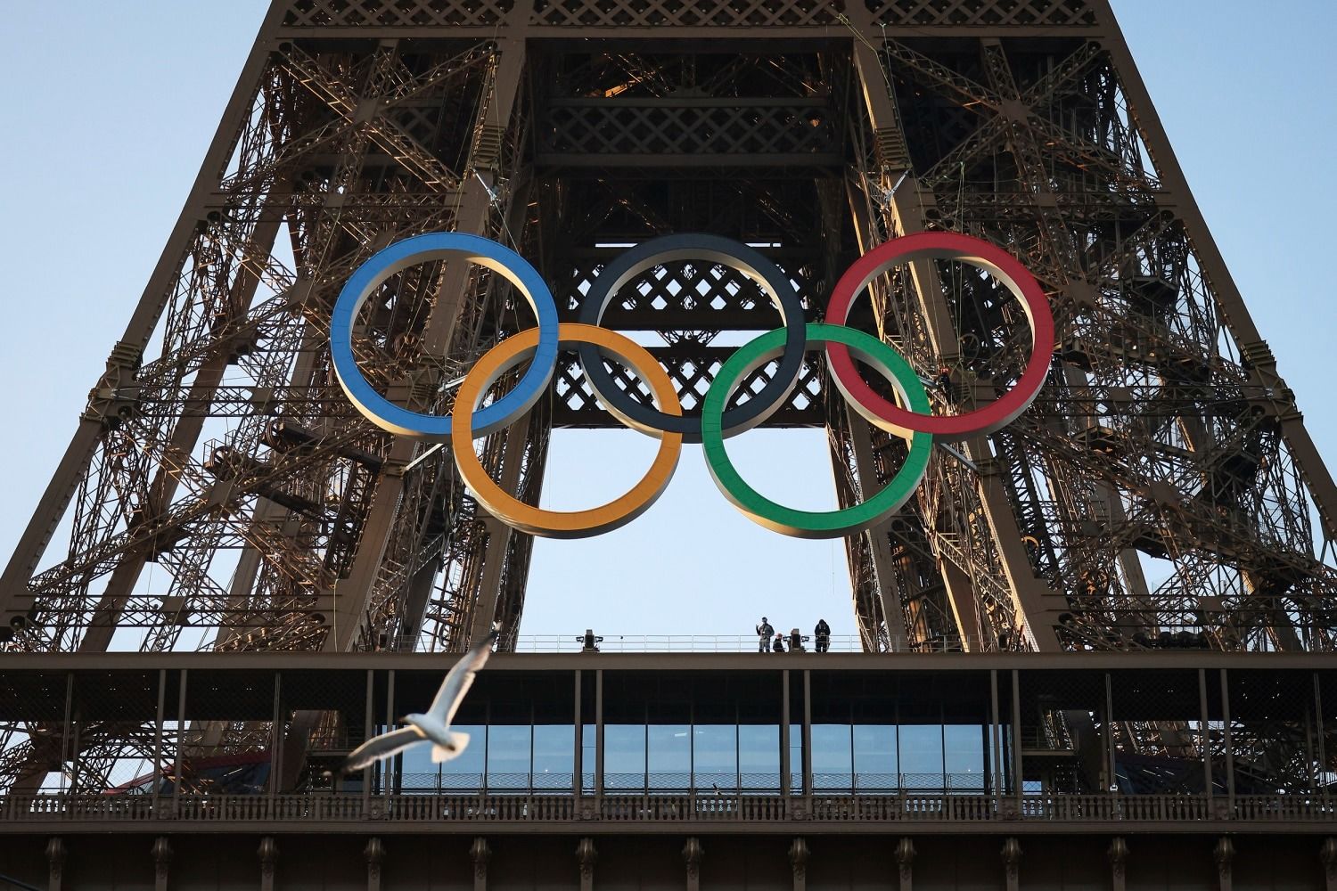 Paris Mayor Hidalgo: Olympic Rings Will Remain on the Eiffel Tower