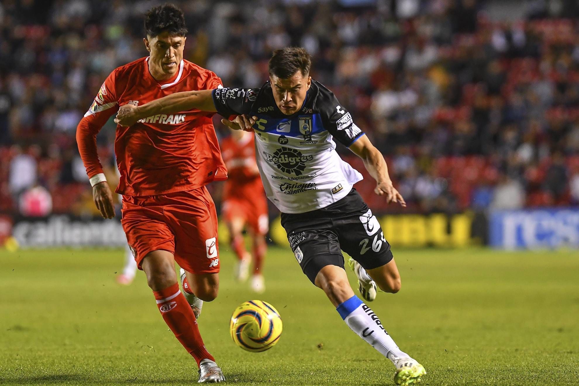 Querétaro vs Toluca. Pronóstico, Apuestas y Cuotas | 19 de octubre de 2024