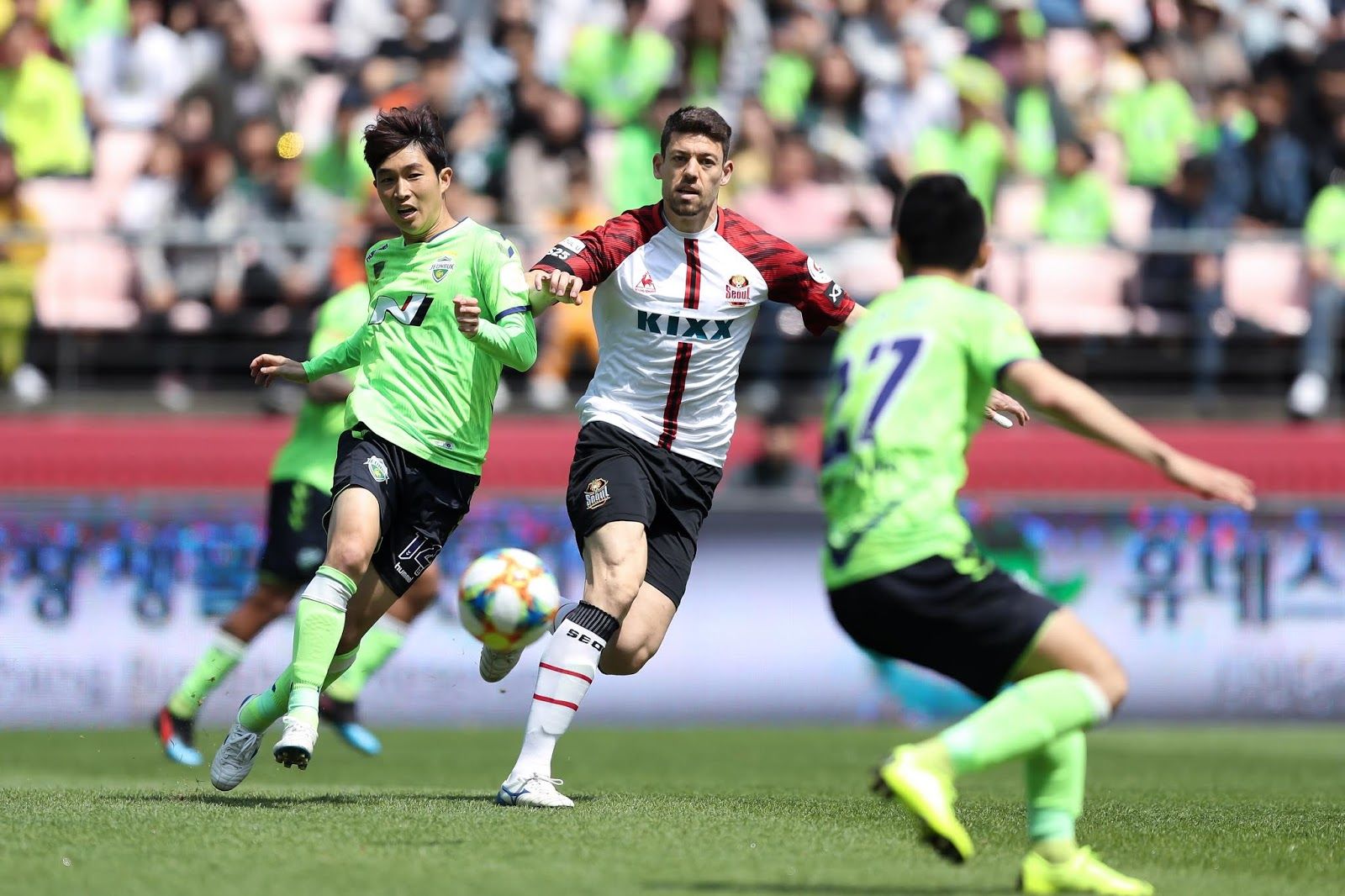 Seoul E Land vs Jeonbuk Hyundai Prediction, Betting Tips & Odds | 01 DECEMBER 2024