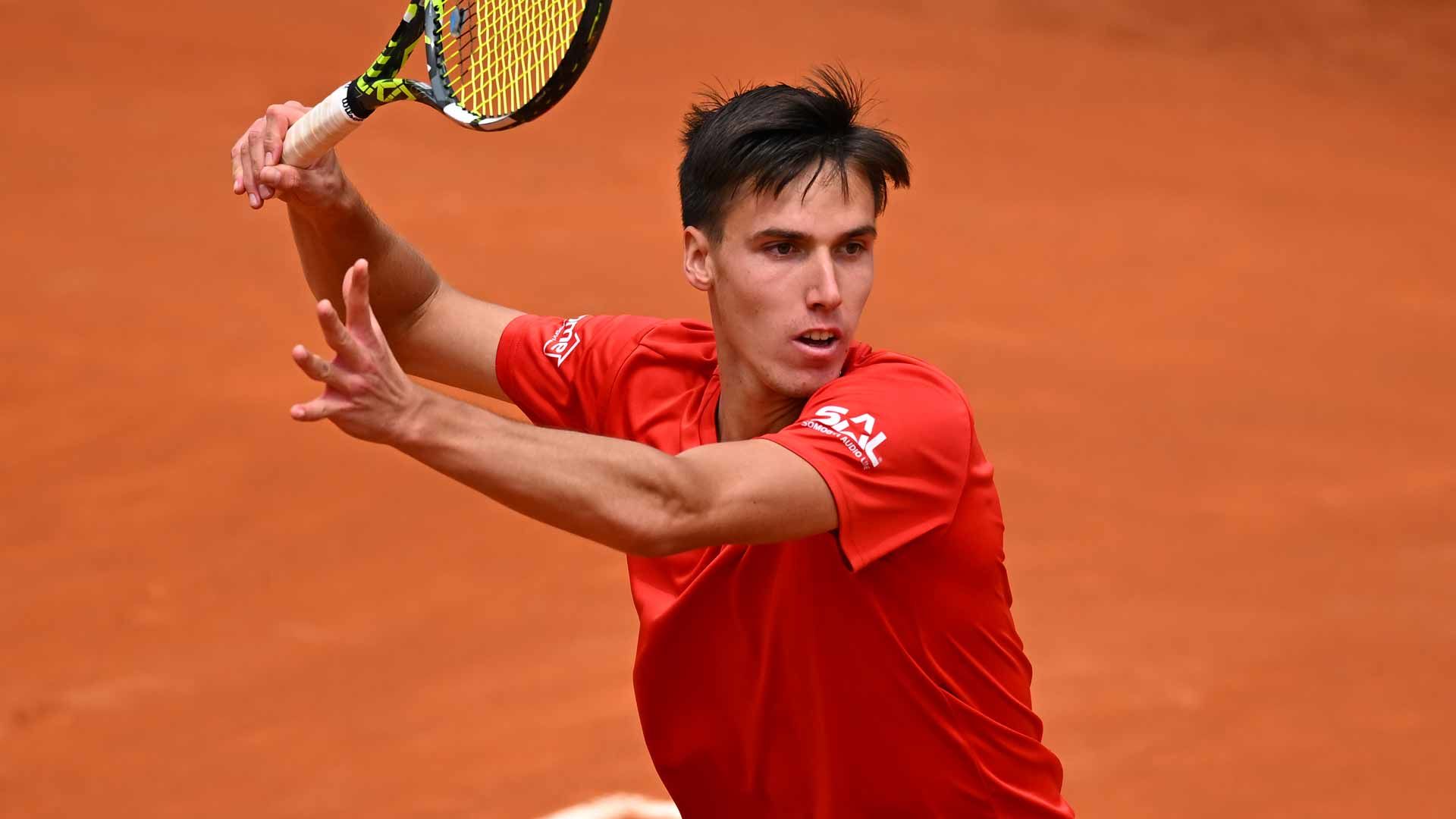 Fabián Marozsan vs Dusan Lajovic. Pronósticos, Apuestas y Cuotas I 6 de noviembre de 2024