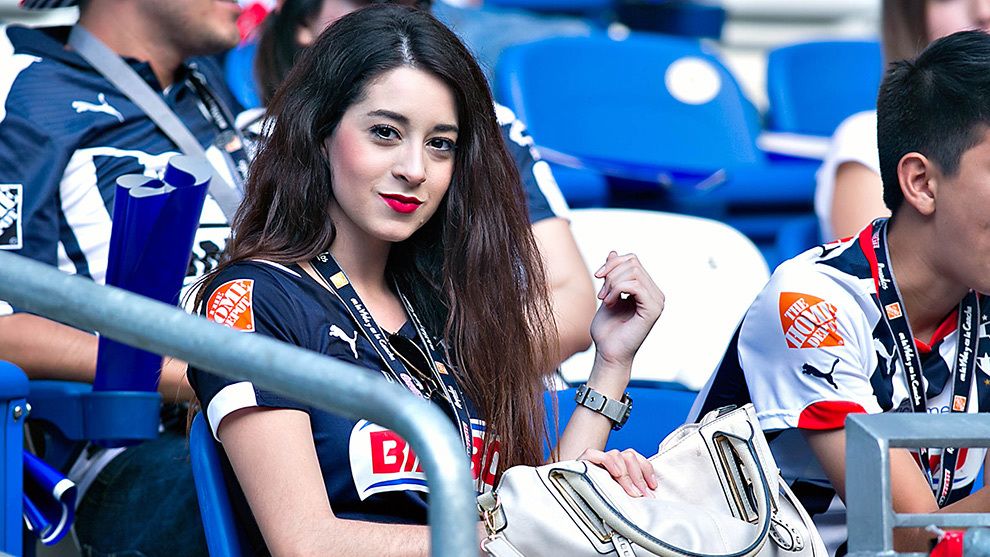 Las aficionadas al fútbol adquieren voz a través de su propio libro