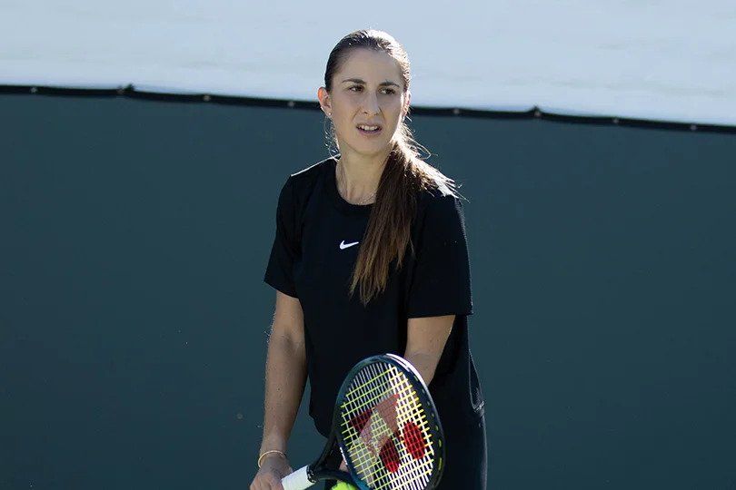 Viktoriya Tomova vs. Belinda Bencic Prediction, Betting Tips & Odds │17 JANUARY, 2023