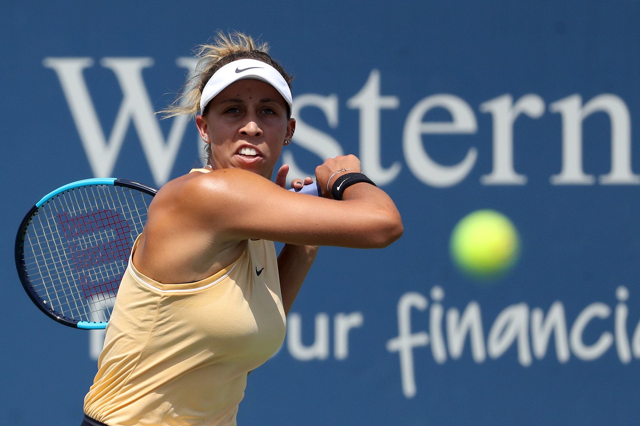 Madison Keys vs. Xinyu Wang Prediction, Betting Tips & Odds │18 JANUARY, 2023