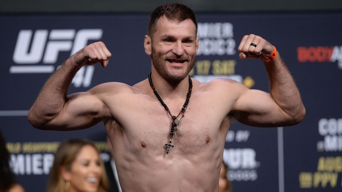 Miocic Earned Over $3.8 Million for Fight Against Jon Jones at UFC 309