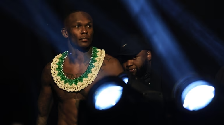 Adesanya Breaks Silence After Losing UFC Championship Belt