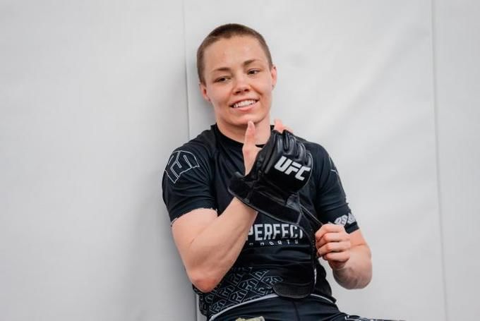 Former UFC champion Namajunas to have a grappling match on December 30