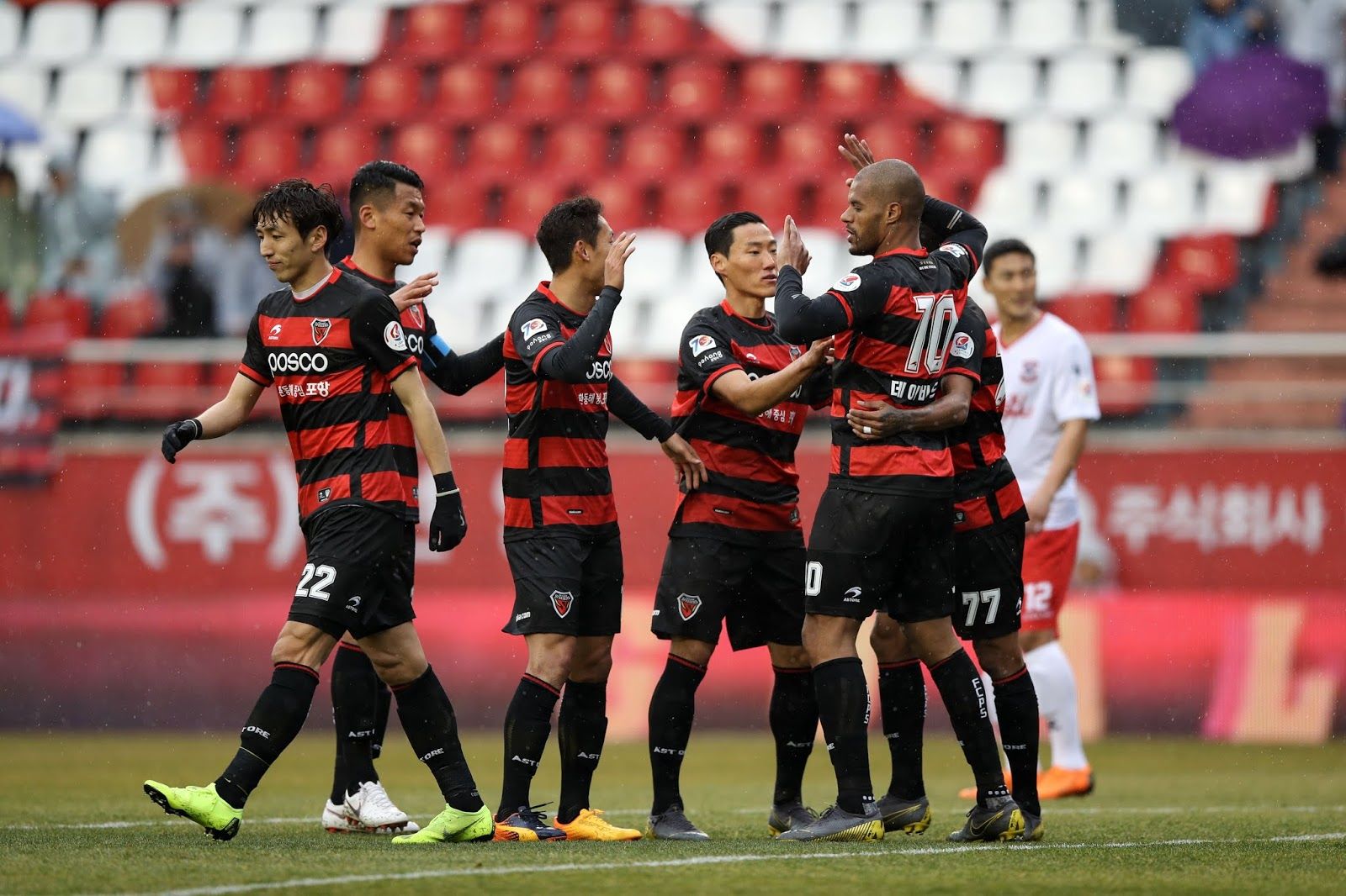 Pohang Steelers vs Gimcheon Sangmu Prediction, Betting Tips & Odds | 28 JULY 2024