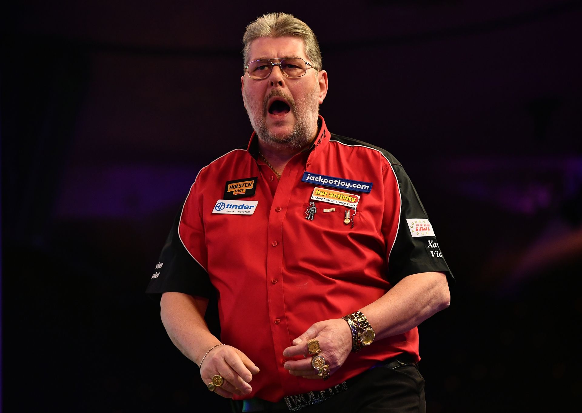 Martin Adams vs. Michael Warburton Prediction, Betting Tips & Odds │15 FEBRUARY, 2022