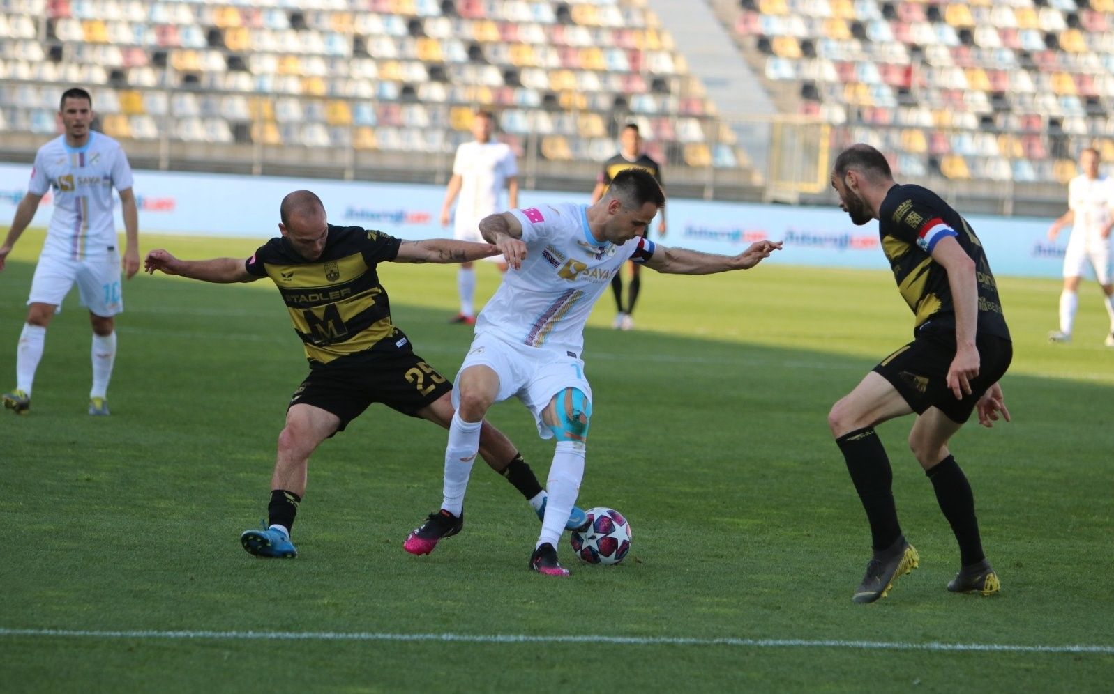 Osijek vs Rijeka Prediction, Betting Tips & Odds | 19 MAY 2024