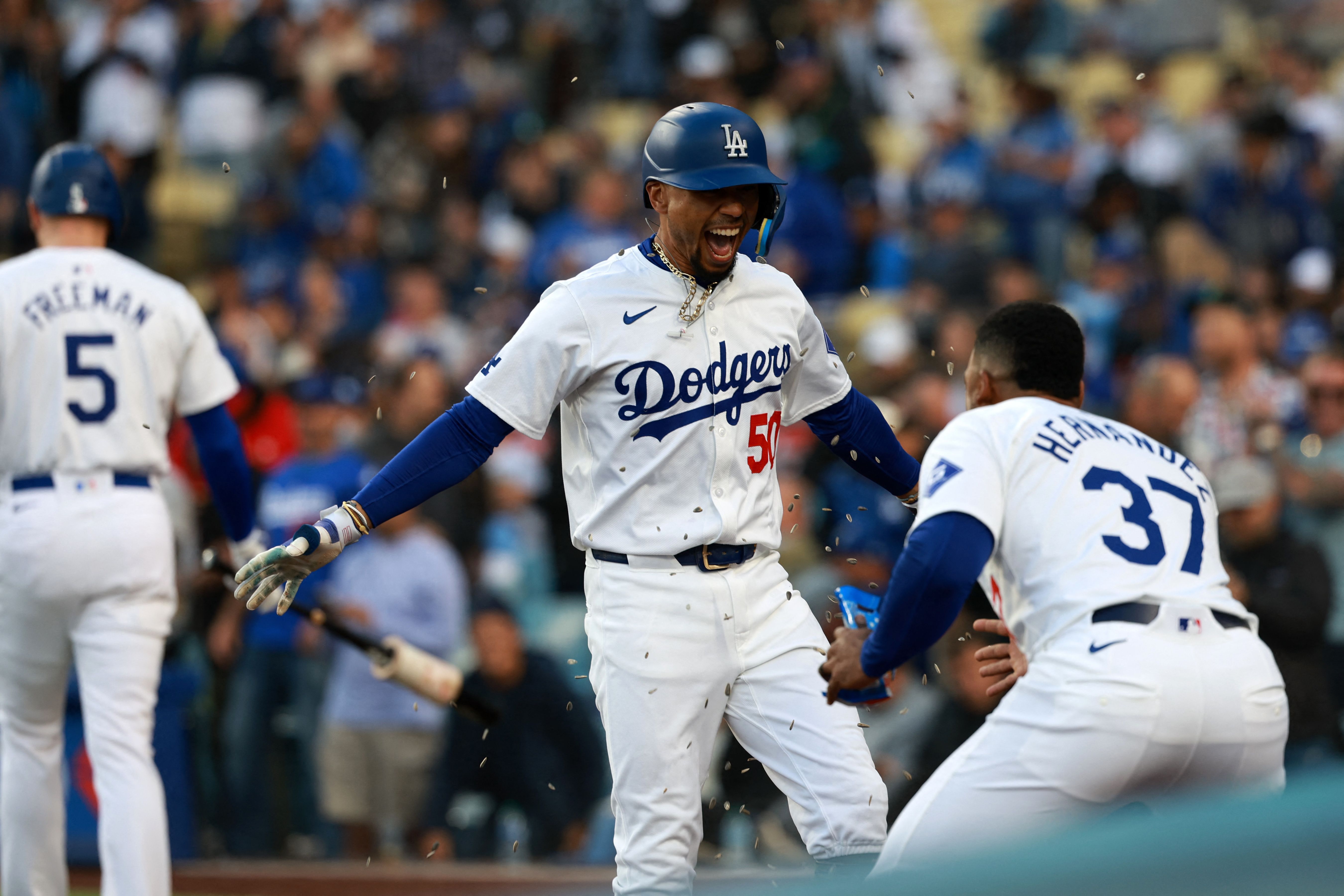 Los Angeles Dodgers vs Cincinnati Reds Prediction, Betting Tips & Odds │19 MAY, 2024